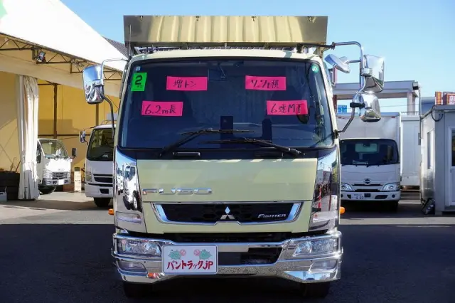 三菱 ファイター 2KG-FK62FZ(2WD)の写真2