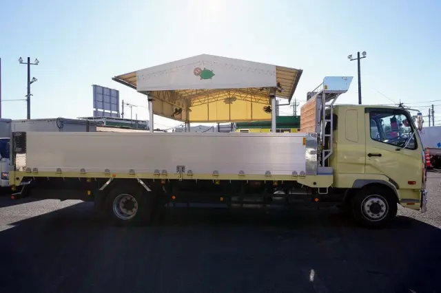 三菱 ファイター 2KG-FK62FZ(2WD)の写真5