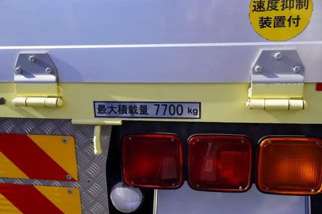 三菱 ファイター 2KG-FK62FZ(2WD)の写真22