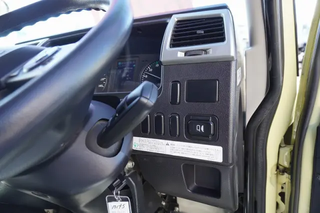 三菱 ファイター 2KG-FK62FZ(2WD)の写真32