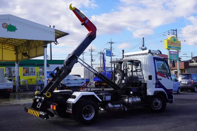 三菱 ファイター 2KG-FK72F(2WD)の写真21