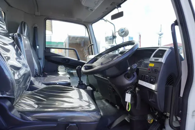 三菱 ファイター 2KG-FK72F(2WD)の写真32