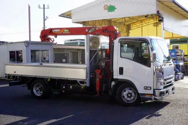 いすゞ エルフ 2RG-NPR88AR(2WD)の写真6