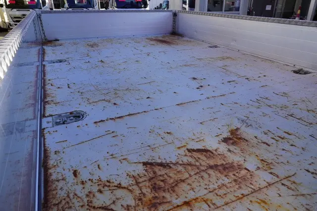 いすゞ エルフ 2RG-NPR88AR(2WD)の写真22