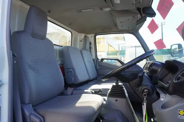 日野 デュトロ TKG-XZU722M(2WD)の写真37