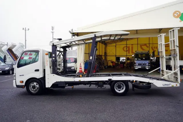 トヨタ ダイナ TDG-XZU720(2WD)の写真3