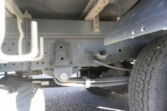 いすゞ エルフ TKG-NMR85AN(2WD)の写真12