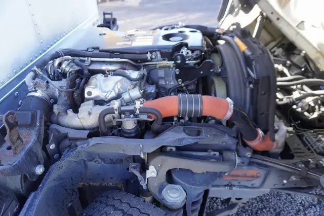 いすゞ エルフ TKG-NMR85AN(2WD)の写真16