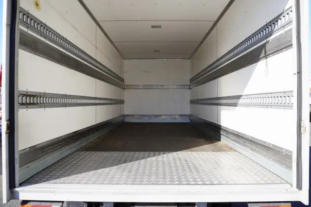 日野 デュトロ 2RG-XZU722M(2WD)の写真19