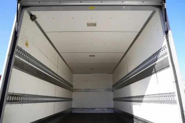 日野 デュトロ 2RG-XZU722M(2WD)の写真20