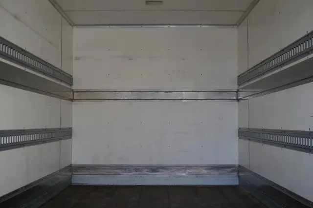 日野 デュトロ 2RG-XZU722M(2WD)の写真22