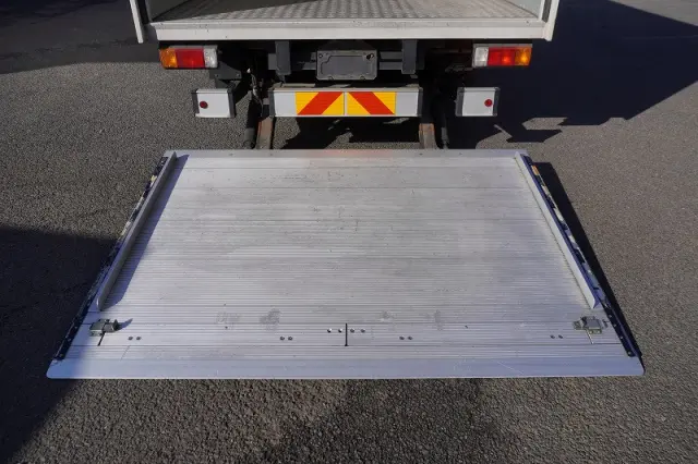 日野 デュトロ 2RG-XZU722M(2WD)の写真23