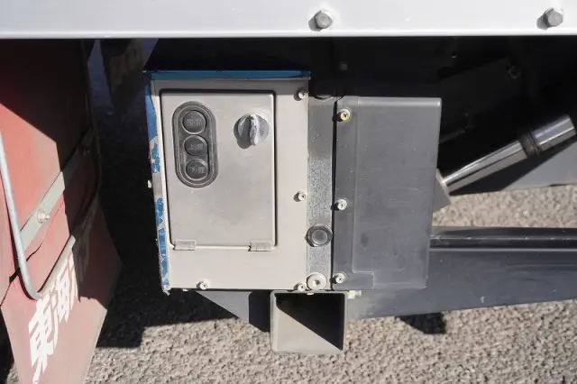 日野 デュトロ 2RG-XZU722M(2WD)の写真27