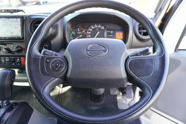 日野 デュトロ 2RG-XZU722M(2WD)の写真31