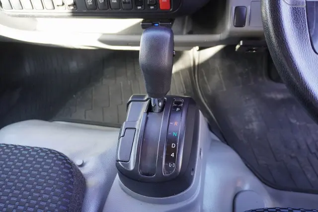 日野 デュトロ 2RG-XZU722M(2WD)の写真32