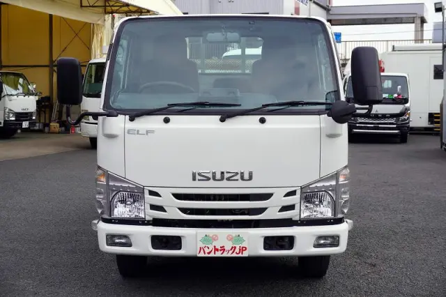 いすゞ エルフ 2RG-NKR88A(2WD)の写真2