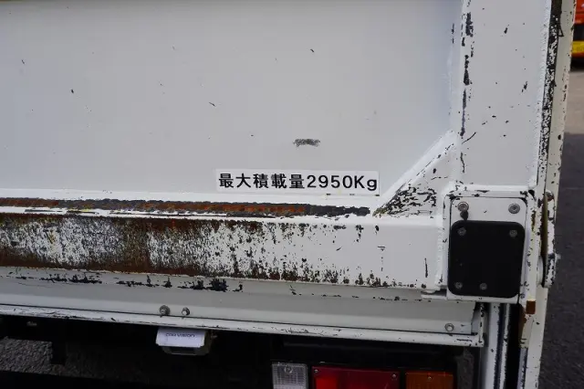 いすゞ エルフ 2RG-NKR88A(2WD)の写真30