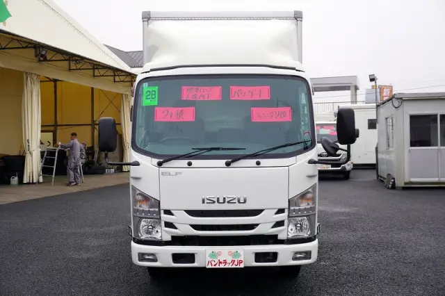 いすゞ エルフ TRG-NMR85AN(2WD)の写真2