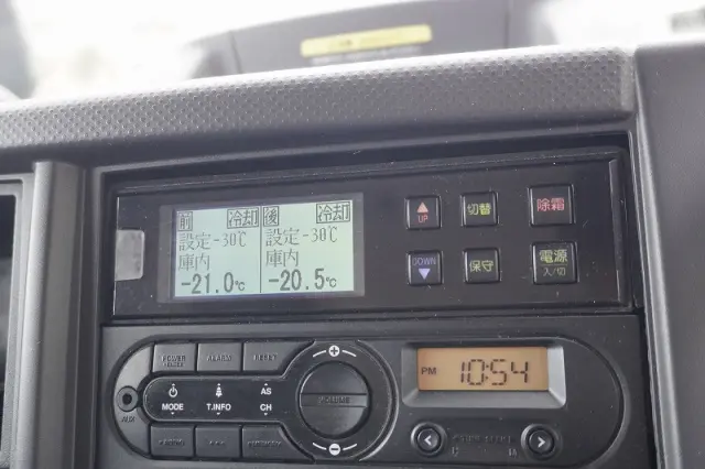 いすゞ エルフ 2RG-NLR88AN(2WD)の写真43