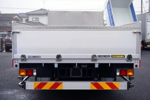 三菱 ファイター 2KG-FK65F(2WD)の写真4