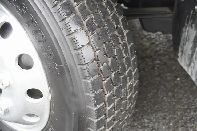 三菱 ファイター 2KG-FK65F(2WD)の写真9