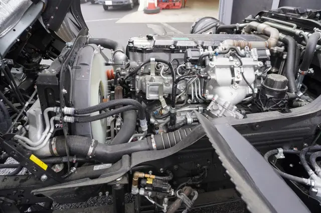 三菱 ファイター 2KG-FK65F(2WD)の写真14