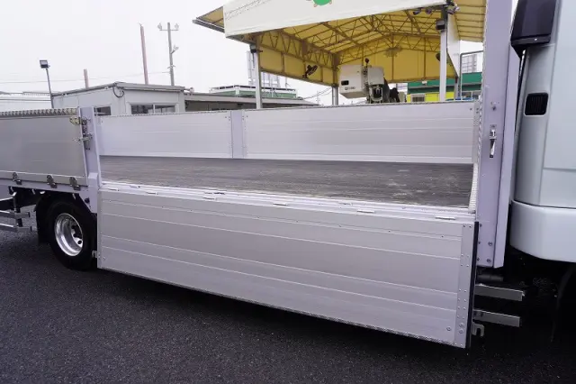 三菱 ファイター 2KG-FK65F(2WD)の写真23