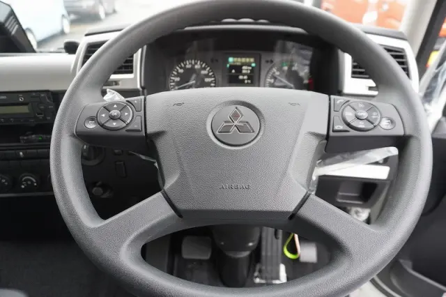 三菱 ファイター 2KG-FK65F(2WD)の写真25