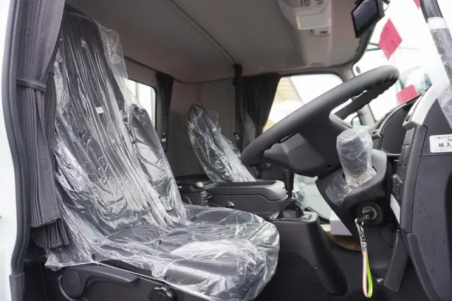 三菱 ファイター 2KG-FK65F(2WD)の写真33