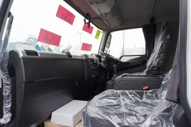 三菱 ファイター 2KG-FK65F(2WD)の写真35