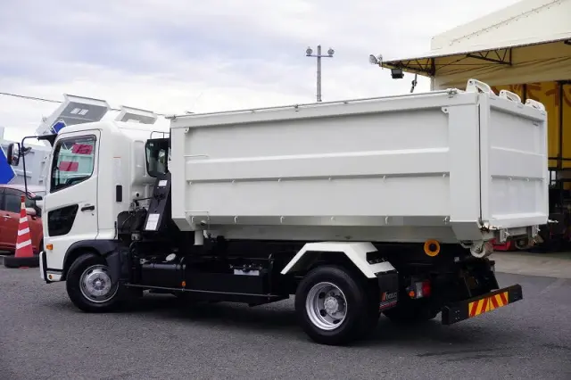 日野 レンジャー 2KG-FC2ABA(2WD)の写真7