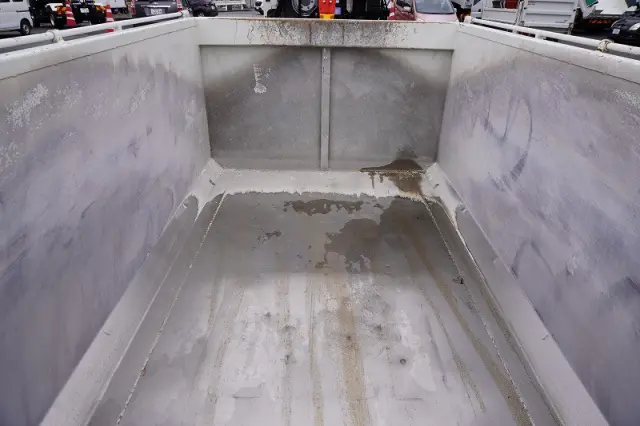 日野 レンジャー 2KG-FC2ABA(2WD)の写真19