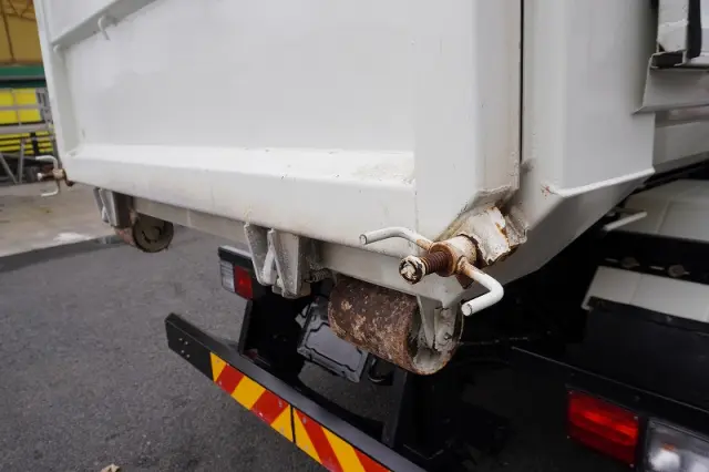 日野 レンジャー 2KG-FC2ABA(2WD)の写真28