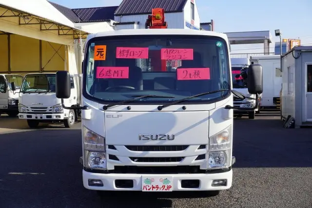 いすゞ エルフ 2RG-NMR88AR(2WD)の写真2