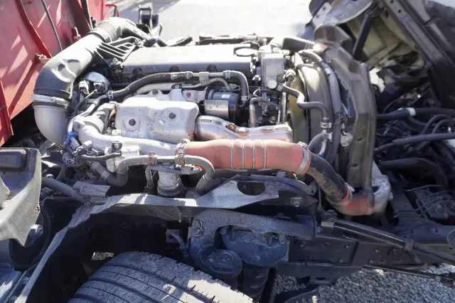 いすゞ エルフ 2RG-NMR88AR(2WD)の写真15