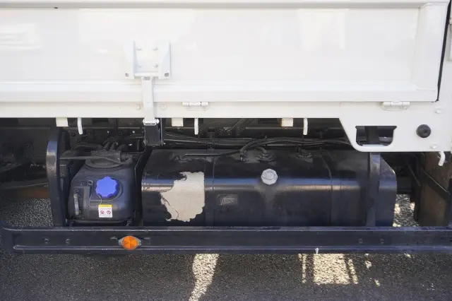 いすゞ エルフ 2RG-NMR88AR(2WD)の写真22