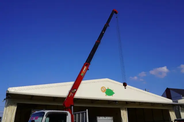 いすゞ エルフ 2RG-NMR88AR(2WD)の写真27