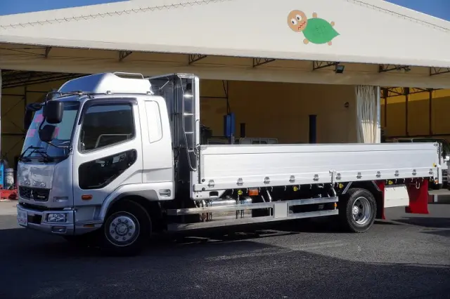 三菱 ファイター 2KG-FK62FZ(2WD)の写真1