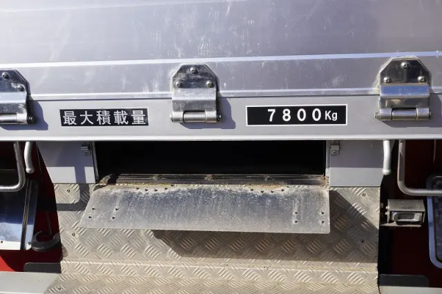 三菱 ファイター 2KG-FK62FZ(2WD)の写真23