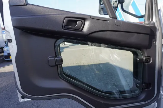 三菱 ファイター 2KG-FK62FZ(2WD)の写真39