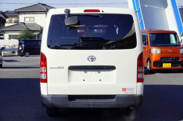 トヨタ その他(トヨタ) CBF-TRH200V(2WD)の写真4