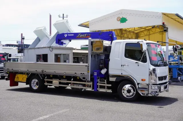 三菱 ファイター 2KG-FK62F(2WD)の写真6