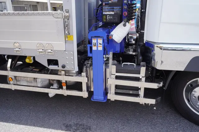 三菱 ファイター 2KG-FK62F(2WD)の写真25