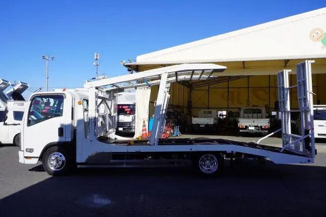 いすゞ エルフ SKG-NPR85YN(2WD)の写真3