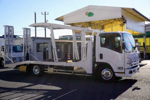 いすゞ エルフ SKG-NPR85YN(2WD)の写真6