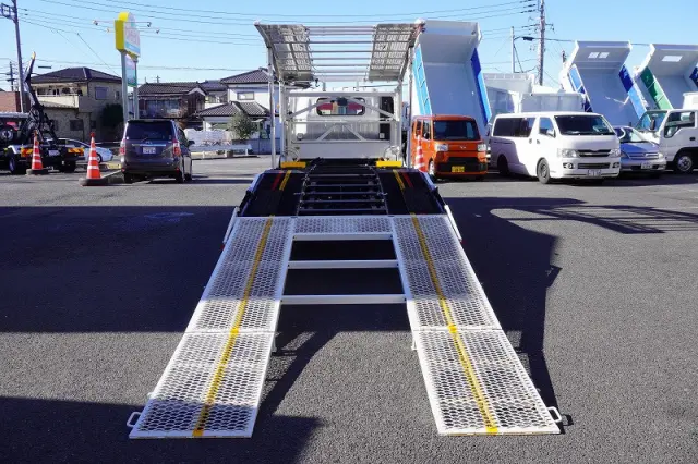 いすゞ エルフ SKG-NPR85YN(2WD)の写真19