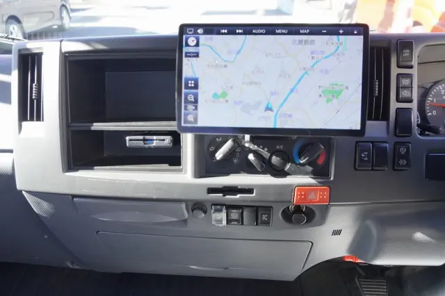 いすゞ エルフ SKG-NPR85YN(2WD)の写真34