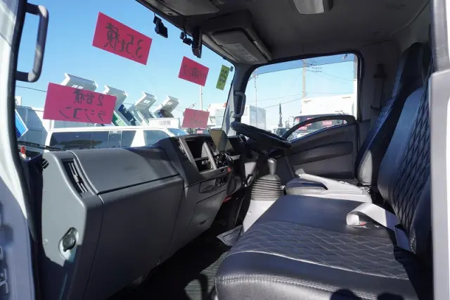 いすゞ エルフ SKG-NPR85YN(2WD)の写真41