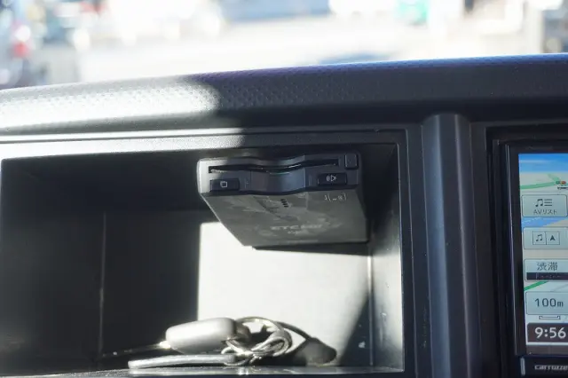 いすゞ エルフ TRG-NLR85AN(2WD)の写真30