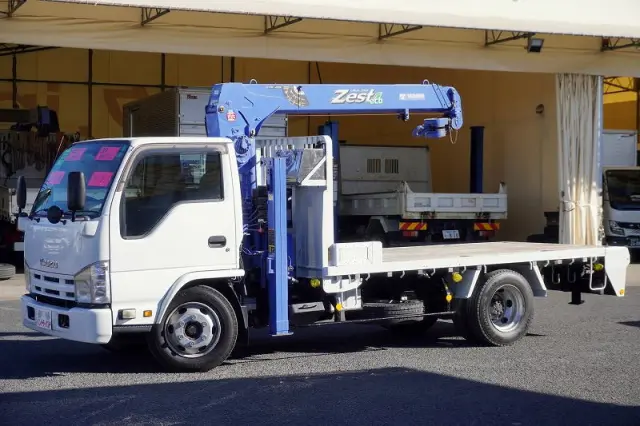 いすゞ エルフ SKG-NKR85YN(2WD)の写真1